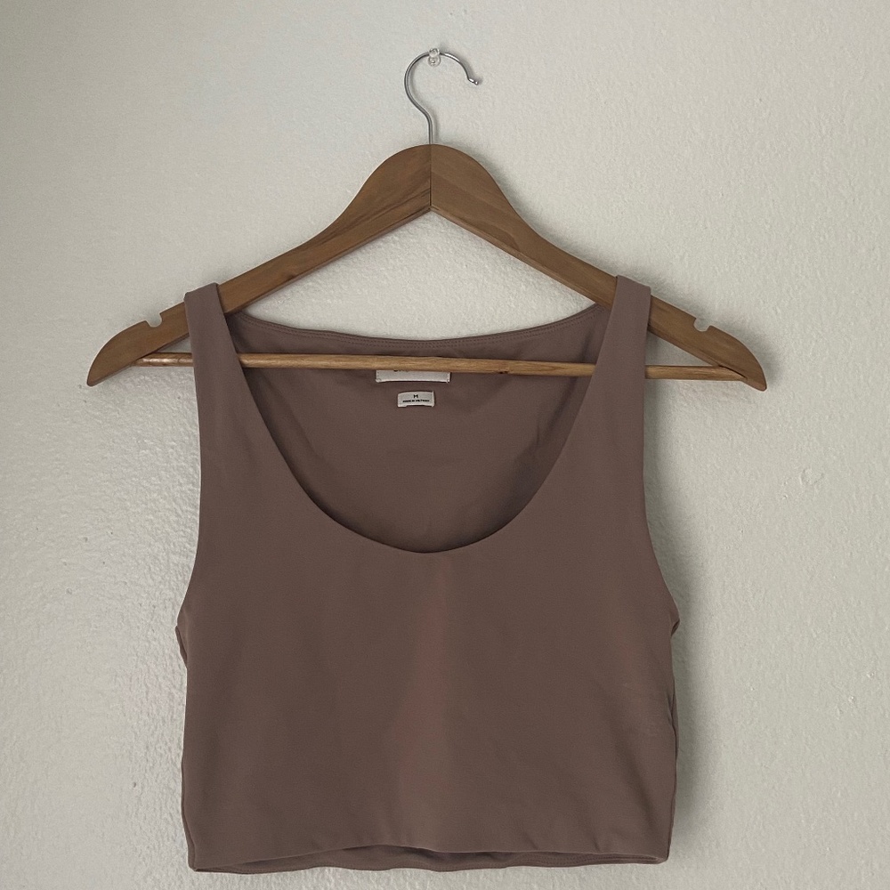 Aritzia Babaton tank top